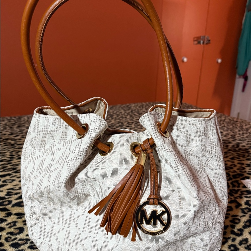 Michael Kors White and Tan Shoulder Bag with Gold Hardware, new